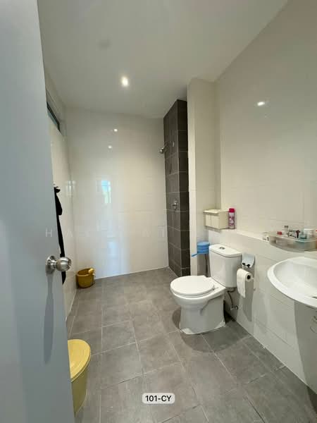2-storey Terraced House for Sale in Bandar Rimbayu (Telok Panglima Garang) - Hao Kai Khaw - Bathroom - PropertyGuru.com.my