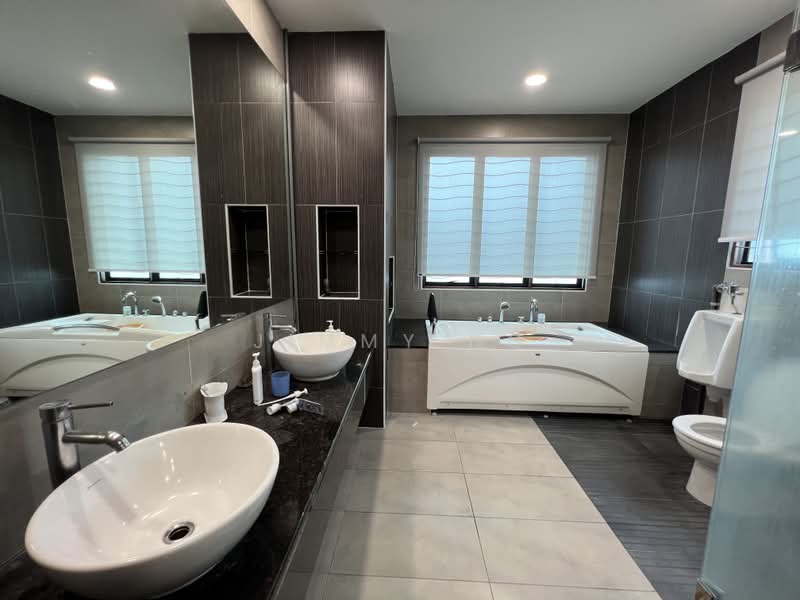 Bungalow for Sale in Bandar Sungai Long (Selangor) - Jimmy Ng - Bathroom - PropertyGuru.com.my