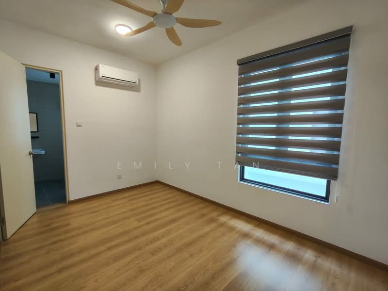 Rumah Teres 3.5 Tingkat untuk Disewa di Damansara Perdana (Selangor) - Emily Tan - Bedroom - PropertyGuru.com.my
