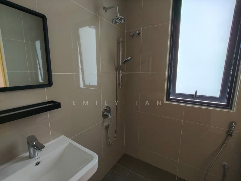 Rumah Teres 3.5 Tingkat untuk Disewa di Damansara Perdana (Selangor) - Emily Tan - Bathroom - PropertyGuru.com.my