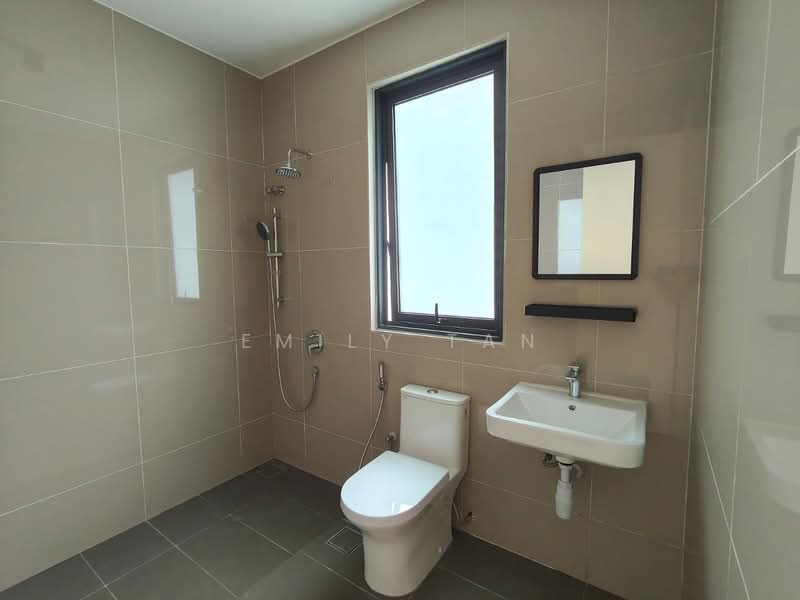 Rumah Teres 3.5 Tingkat untuk Disewa di Damansara Perdana (Selangor) - Emily Tan - Bathroom - PropertyGuru.com.my