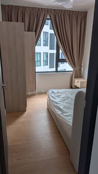 Servis Apartment untuk Dijual di The New Duo @ Edumetro - Thanap Priyaa - Bedroom - PropertyGuru.com.my