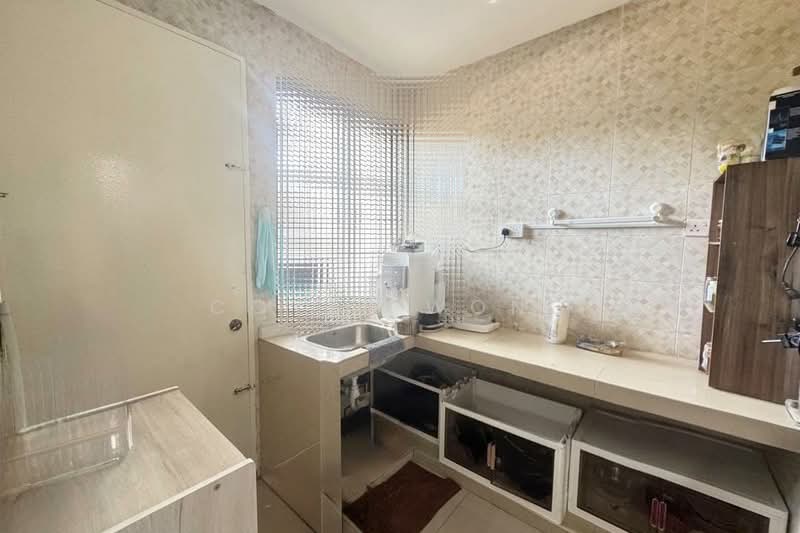 Rumah Teres 3 Tingkat untuk Dijual di Kepong (Kuala Lumpur) - Coyee Wong - Kitchen - PropertyGuru.com.my