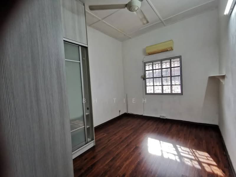 2-storey Terraced House for Sale in Taman Nirwana (Ampang) - BH Tieh - PropertyGuru.com.my