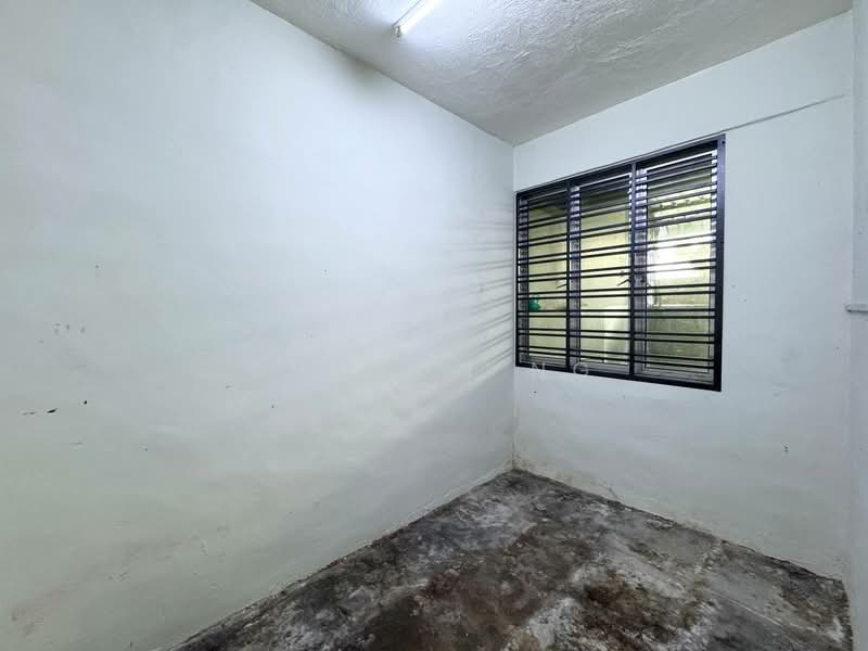 2-storey Terraced House for Sale in Taman Pelangi (Johor Bahru) - Sharon Ng - Interior - PropertyGuru.com.my