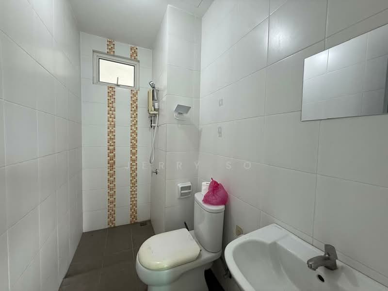 Condominium for Sale at Fiera Vista - Jerry So - Bathroom - PropertyGuru.com.my