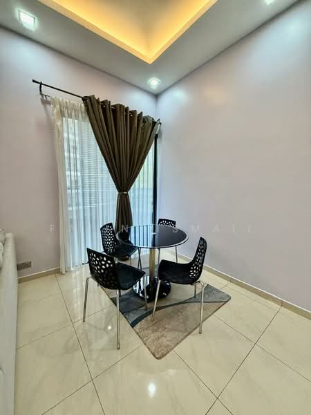 Kondominium untuk Disewa di The Veo - Fatin Ismail - Dining Room - PropertyGuru.com.my