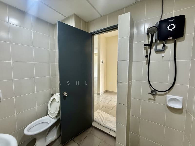 Condominium for Rent at Condominium Akasia Bukit Jalil - Ashly Hor - Bathroom - PropertyGuru.com.my
