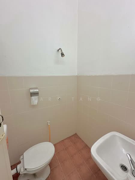 1-storey Terraced House for Sale in Seri Margosa (Ipoh) - Gary Tang - Bathroom - PropertyGuru.com.my