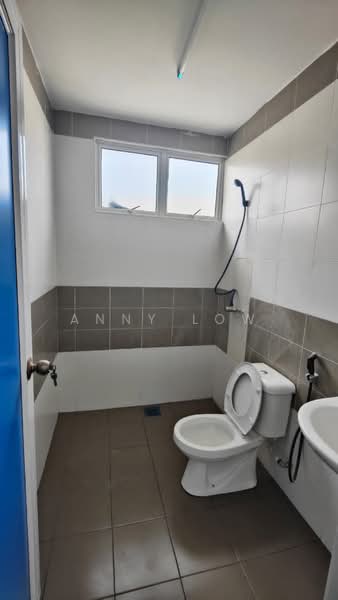 Rumah Teres 1 Tingkat untuk Disewa di Taman Sri Perkasa (Ipoh) - Anny Low - Bathroom - PropertyGuru.com.my