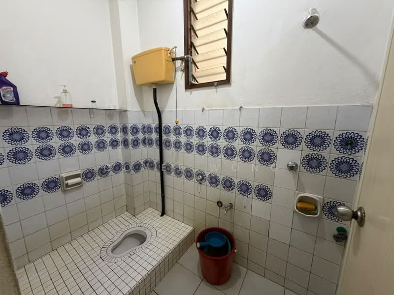 2-storey Terraced House for Sale in Taman Bukit Maluri (Kepong) - Coyee Wong - Bathroom - PropertyGuru.com.my