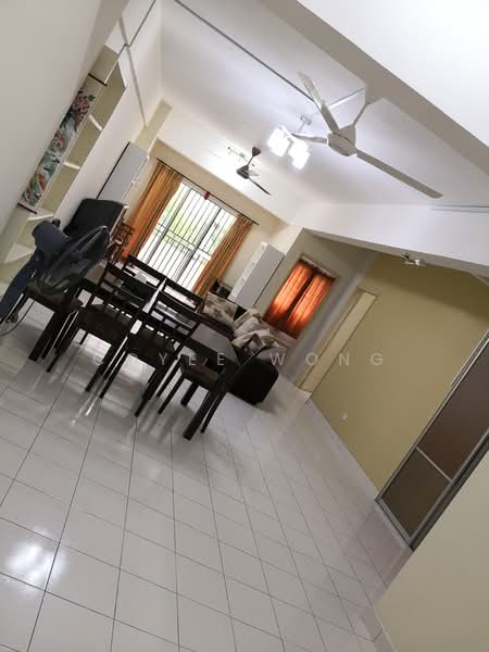 Pangsapuri untuk Dijual di Vista Mutiara - Coyee Wong - Living Room - PropertyGuru.com.my