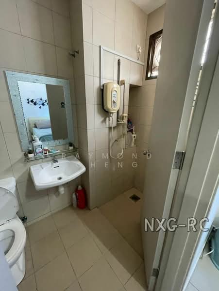 2.5-storey Terraced House for Sale in Bandar Botanic (Klang) - Raymond Cheng - Bathroom - PropertyGuru.com.my