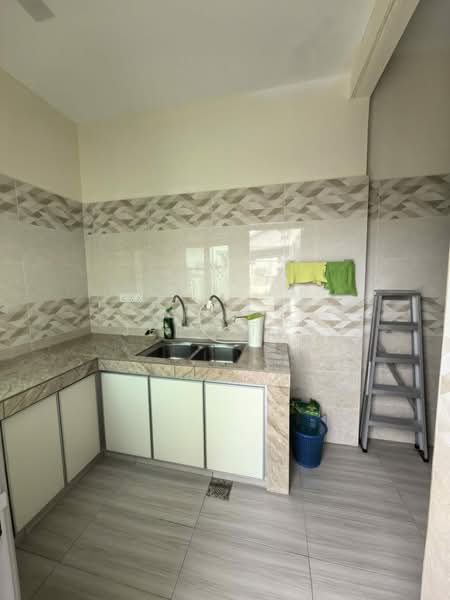Rumah Berkembar untuk Dijual di Panorama Lapangan Saujana (Green Park) (Ipoh) - Jeff Tan - Kitchen - PropertyGuru.com.my