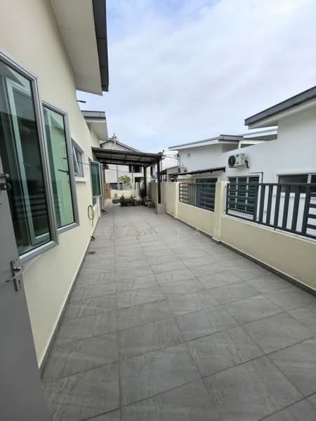 Rumah Berkembar untuk Dijual di Panorama Lapangan Saujana (Green Park) (Ipoh) - Jeff Tan - Exterior - PropertyGuru.com.my