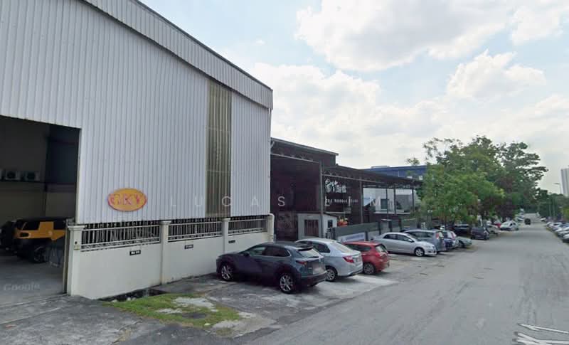 Gudang untuk Dijual di Puchong (Selangor) - Lucas Lim - Exterior - PropertyGuru.com.my