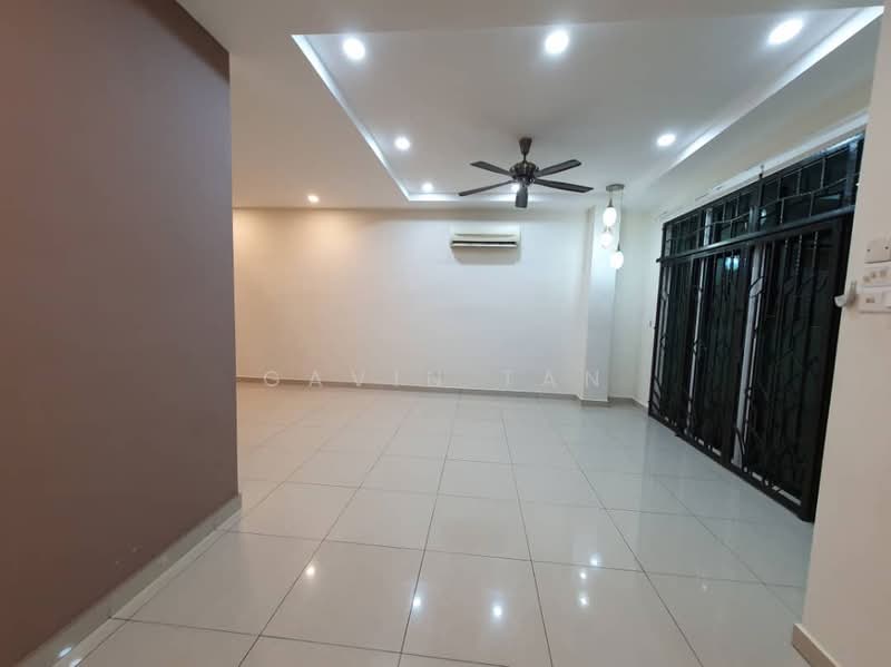 3-storey Terraced House for Sale in Jelutong (Penang) - Gavin Tan - Living Room - PropertyGuru.com.my