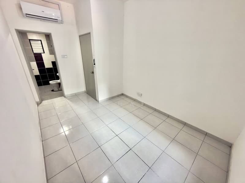 Service Residence for Sale at Residensi Mutiara Kajang 2 - Muz Hafiz - PropertyGuru.com.my