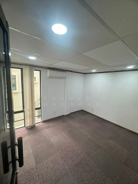 Kedai / Pejabat untuk Dijual di Sri Hartamas (Kuala Lumpur) - Trunan Chandran - Interior - PropertyGuru.com.my