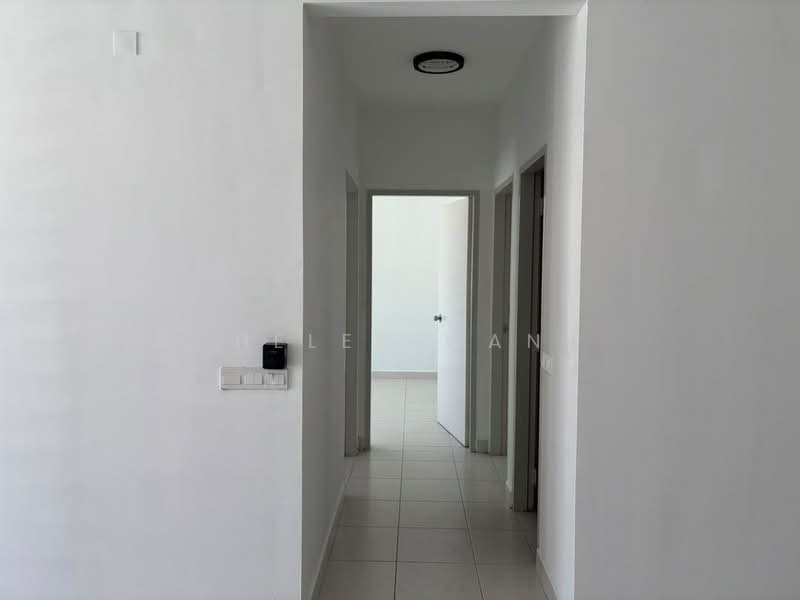 Apartment for Sale at D'Cassia - Helen Wan - Corridor - PropertyGuru.com.my