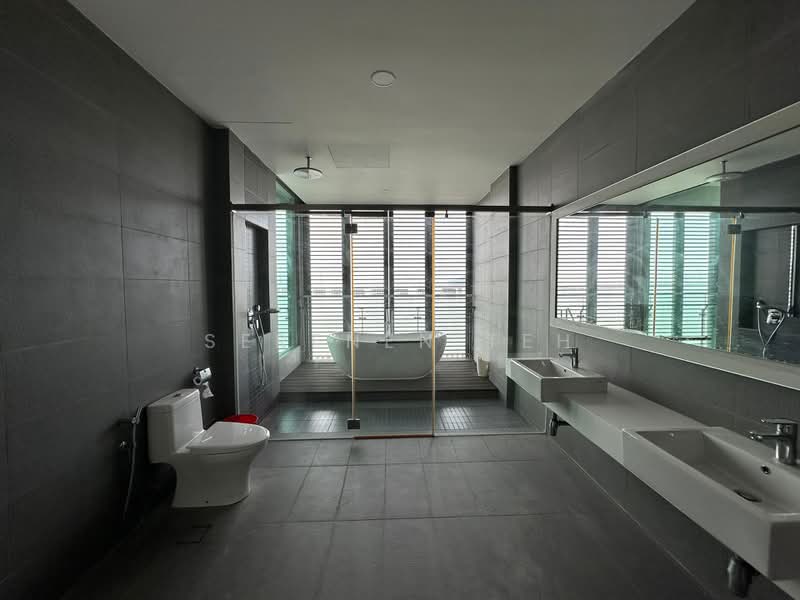 Kondominium untuk Dijual di The LIGHT COLLECTION II - SERENEN TEH - Bathroom - PropertyGuru.com.my
