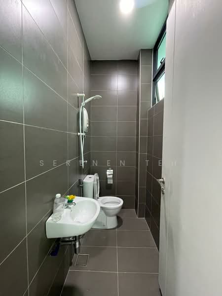 Kondominium untuk Dijual di The LIGHT COLLECTION II - SERENEN TEH - Bathroom - PropertyGuru.com.my