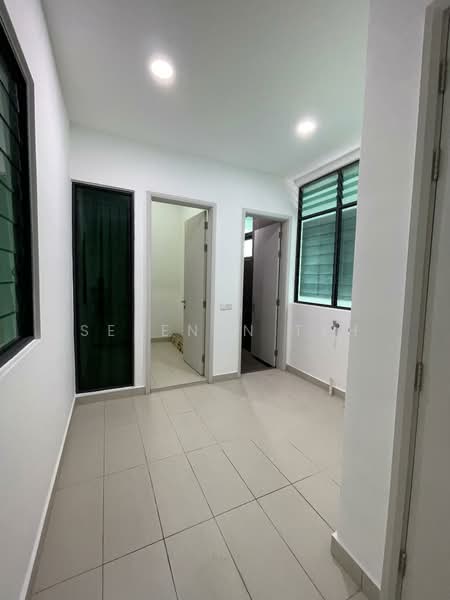 Kondominium untuk Dijual di The LIGHT COLLECTION II - SERENEN TEH - Interior - PropertyGuru.com.my