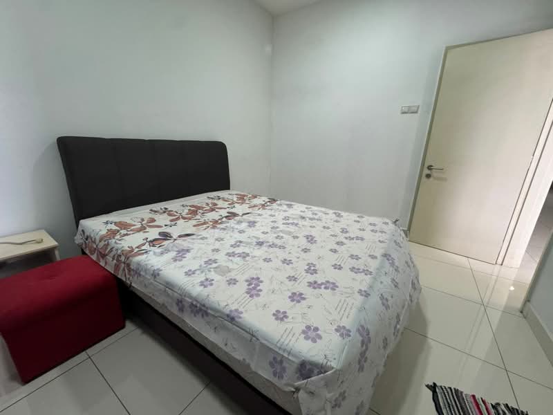 Service Residence for Sale at Sfera Residency - Jia Hao Chan - Bedroom - PropertyGuru.com.my