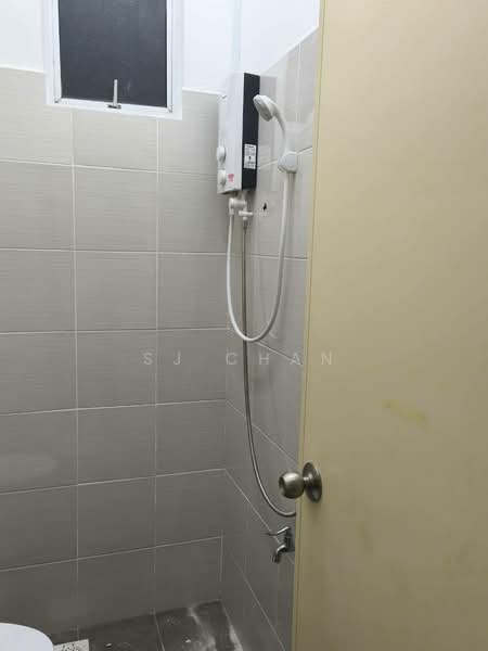 Pangsapuri untuk Disewa di Seri Molek Perdana - SJ CHAN - PropertyGuru.com.my