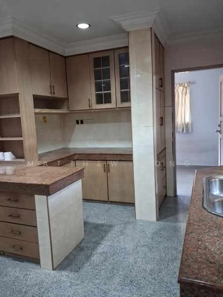2-storey Terraced House for Sale in SS2 (Petaling Jaya) - Matthew Wong - Kitchen - PropertyGuru.com.my