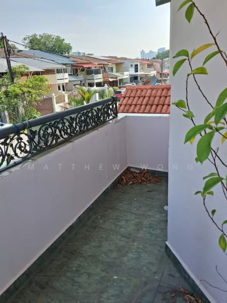 2-storey Terraced House for Sale in SS2 (Petaling Jaya) - Matthew Wong - Balcony - PropertyGuru.com.my