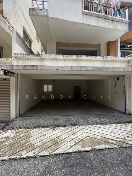 Townhouse for Rent in Seksyen 2 Wangsa Maju (Wangsa Maju) - Brandon Chin - Car Park - PropertyGuru.com.my