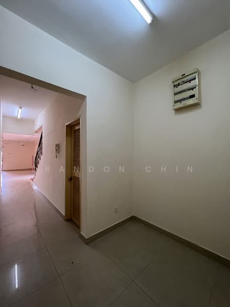 Townhouse for Rent in Seksyen 2 Wangsa Maju (Wangsa Maju) - Brandon Chin - Corridor - PropertyGuru.com.my