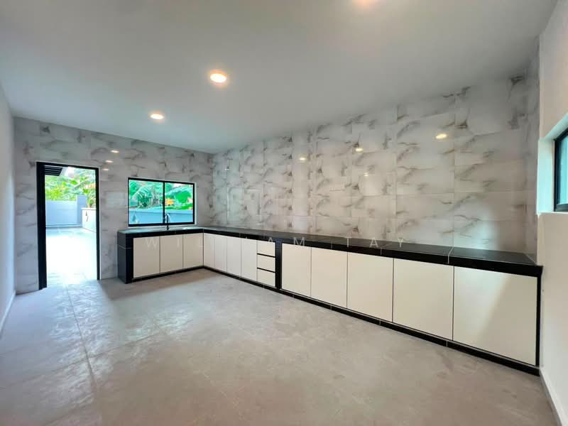 Semi-Detached House for Sale in Kampung Bahru (Johor Bahru) - William Tay - Kitchen - PropertyGuru.com.my