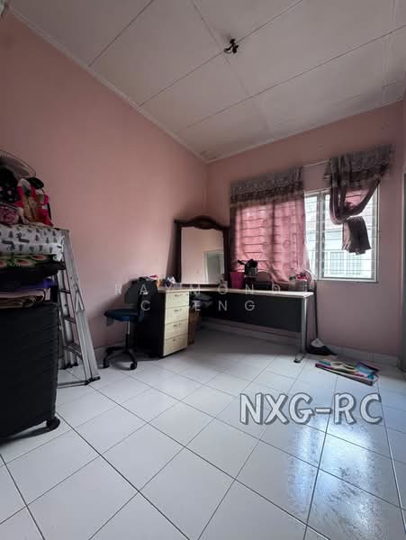 2-storey Terraced House for Sale in Bandar Botanic (Klang) - Raymond Cheng - Bedroom - PropertyGuru.com.my