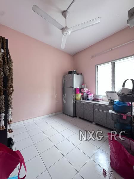 2-storey Terraced House for Sale in Bandar Botanic (Klang) - Raymond Cheng - Kitchen - PropertyGuru.com.my
