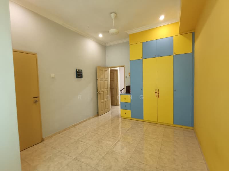 2-storey Terraced House for Sale in Taman Sinn Semabok (Melaka City) - BL Bong - PropertyGuru.com.my