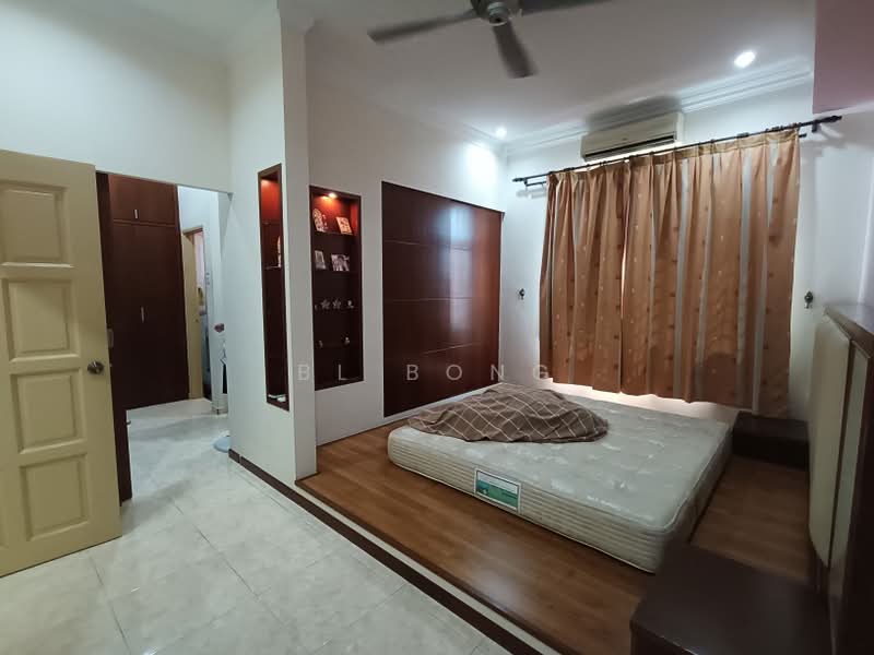 2-storey Terraced House for Sale in Taman Sinn Semabok (Melaka City) - BL Bong - PropertyGuru.com.my