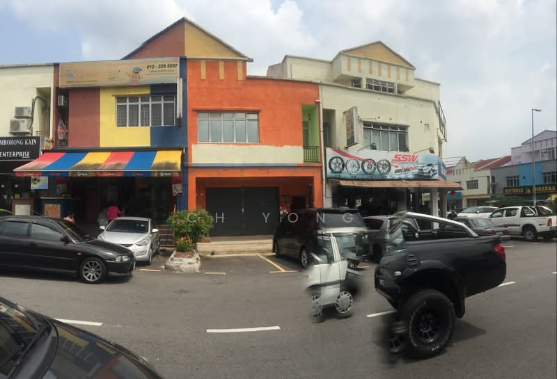 Pejabat untuk Disewa di Taman Puncak Jalil (Seri Kembangan) - ch yong - Exterior - PropertyGuru.com.my