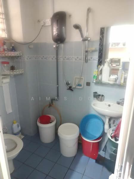 2-storey Terraced House for Sale in Bandar Mahkota Cheras (Cheras) - Aimns Goy - Bathroom - PropertyGuru.com.my