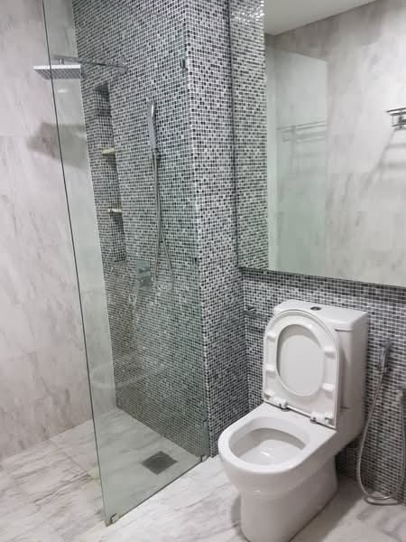 Servis Apartment untuk Disewa di The Elements - Aiden Dang - Bathroom - PropertyGuru.com.my