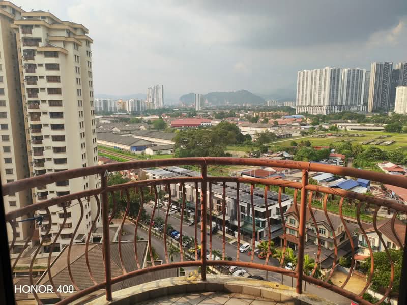 Kondominium untuk Dijual di Villa Angsana - Alison Chiu - Balcony - PropertyGuru.com.my