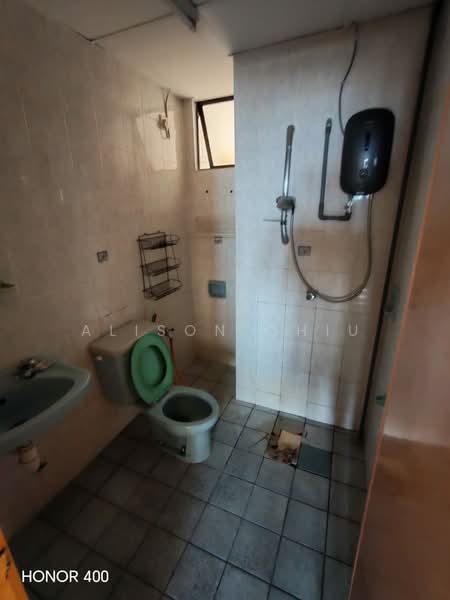 Kondominium untuk Dijual di Villa Angsana - Alison Chiu - Bathroom - PropertyGuru.com.my