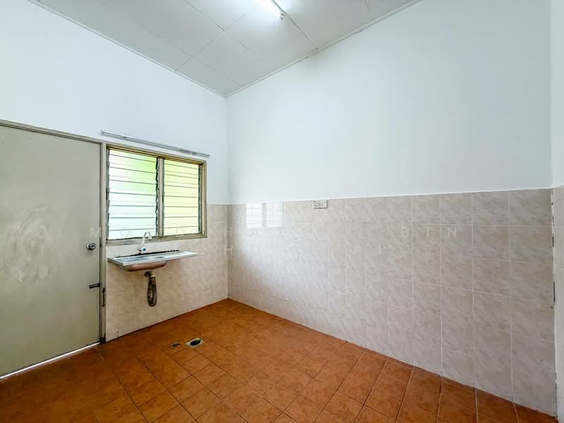 Rumah Teres 1 Tingkat untuk Dijual di Alam Suria (Puncak Alam) - Mohd Hazlan bin Mohd Sopi - PropertyGuru.com.my