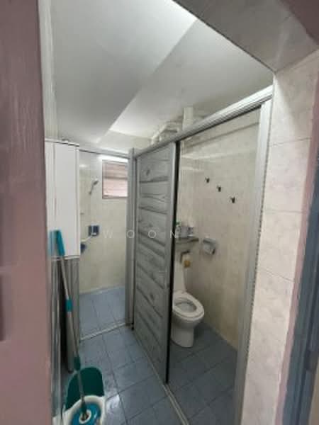 Apartment for Sale at Laksamana Cheng Ho - Woon . - Bathroom - PropertyGuru.com.my