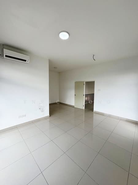 Cluster House for Rent in Bandar Cemerlang (Ulu Tiram) - Enrica Long - Interior - PropertyGuru.com.my