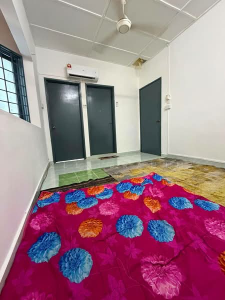 2-storey Terraced House for Sale in Pandan Perdana (Ampang) - Azli Ibrahim - Bedroom - PropertyGuru.com.my