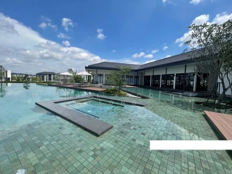 Semi-Detached House for Rent in Setia Alam (Selangor) - Michael Khoo Yee Keong - Exterior - PropertyGuru.com.my