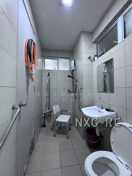 2.5-storey Terraced House for Sale in Bandar Botanic (Klang) - Raymond Cheng - Bathroom - PropertyGuru.com.my