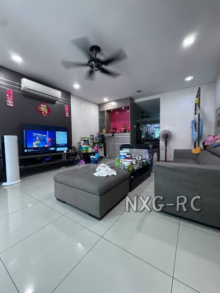 2.5-storey Terraced House for Sale in Bandar Botanic (Klang) - Raymond Cheng - Living Room - PropertyGuru.com.my